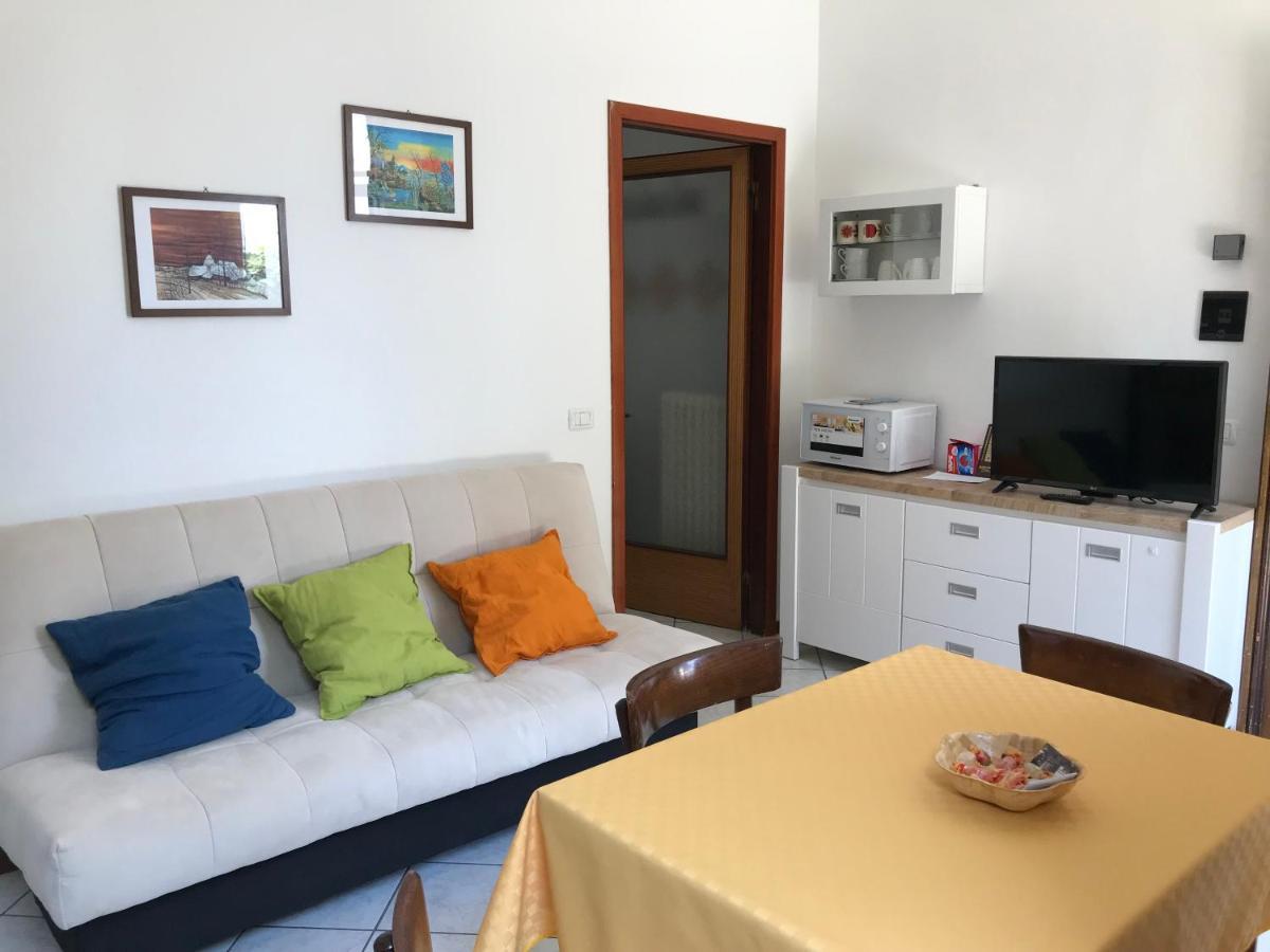 Villa Ombrosa Nebbiuno Exteriér fotografie