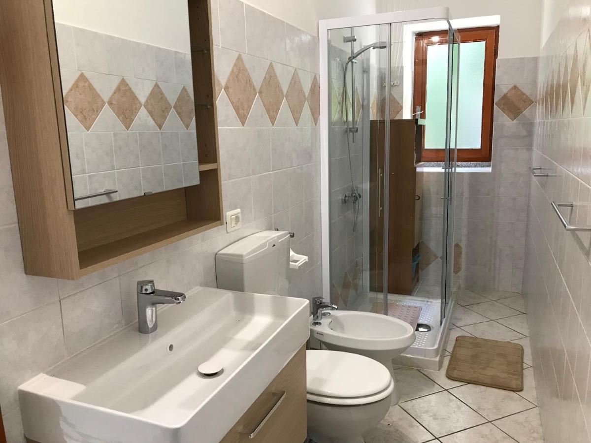 Villa Ombrosa Nebbiuno Exteriér fotografie
